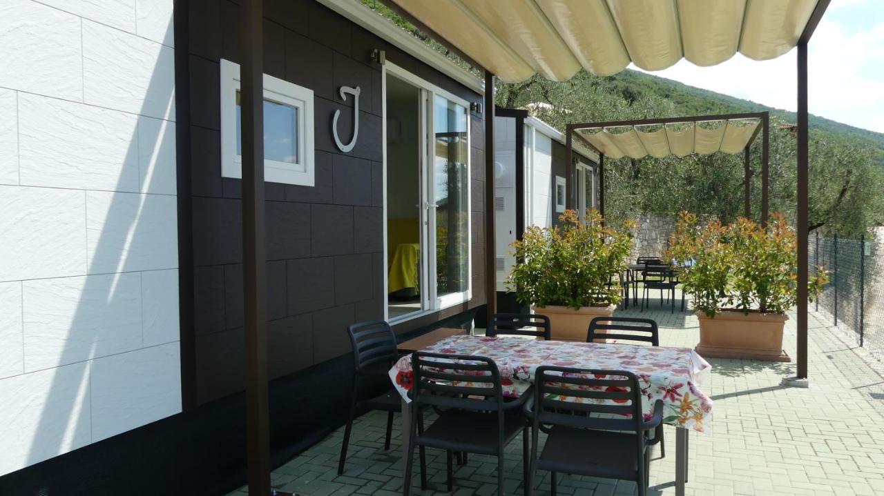 Agricampeggio Relax Maxicaravan Castelletto Zewnętrze zdjęcie